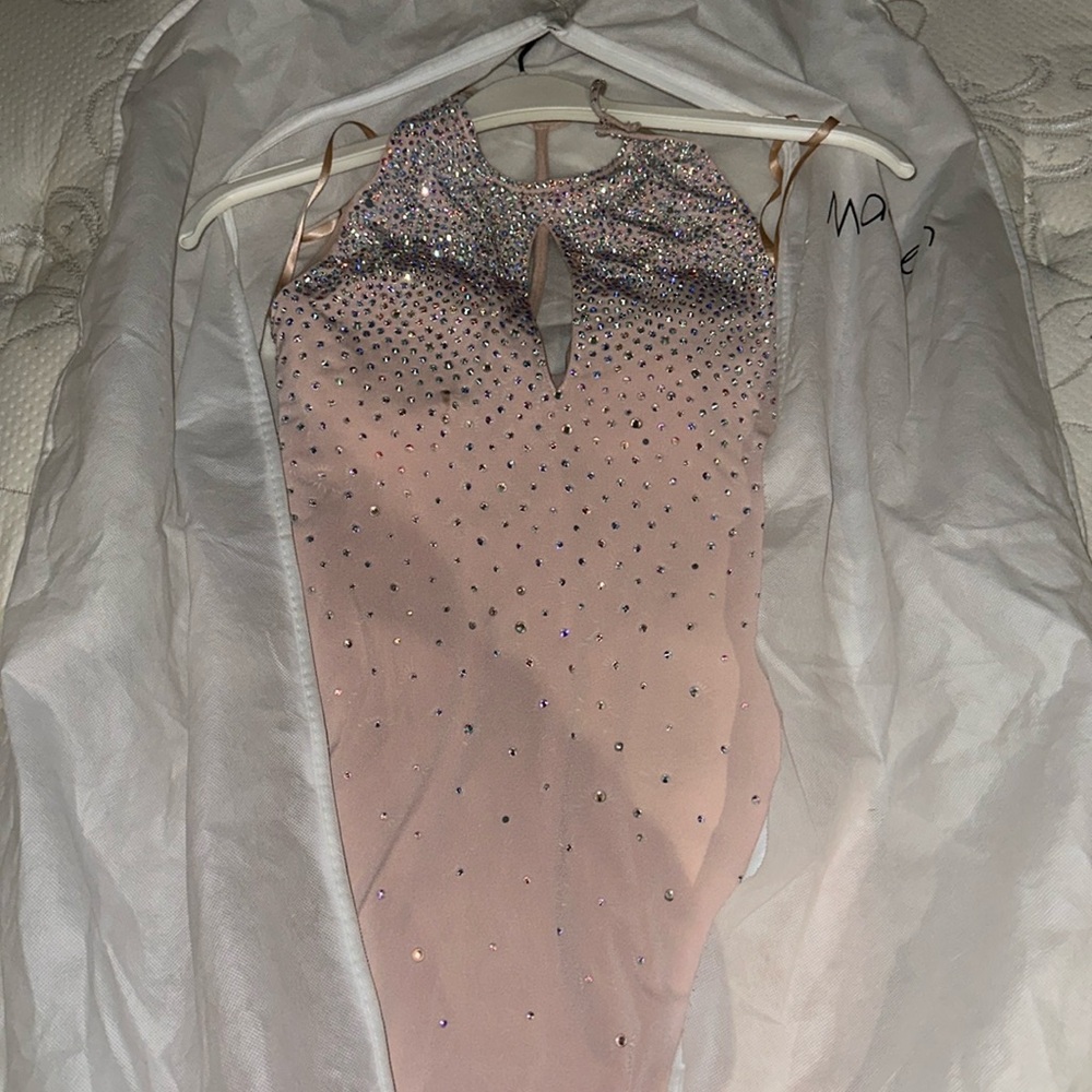 Prom Dress! Pink low-back with rhinestones - Picture 4 of 4
